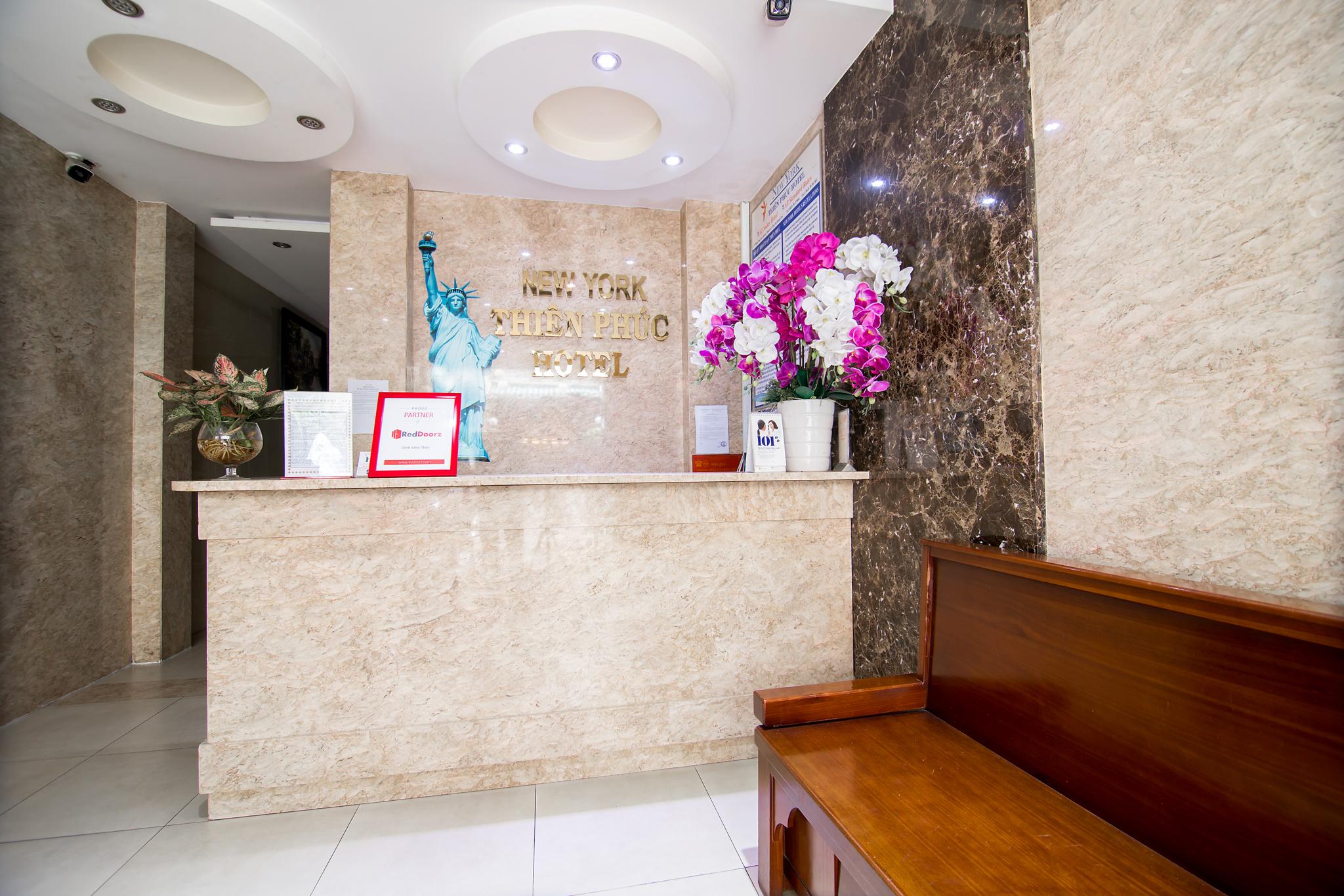 Reddoorz @ Pham Ngu Lao 2 3*