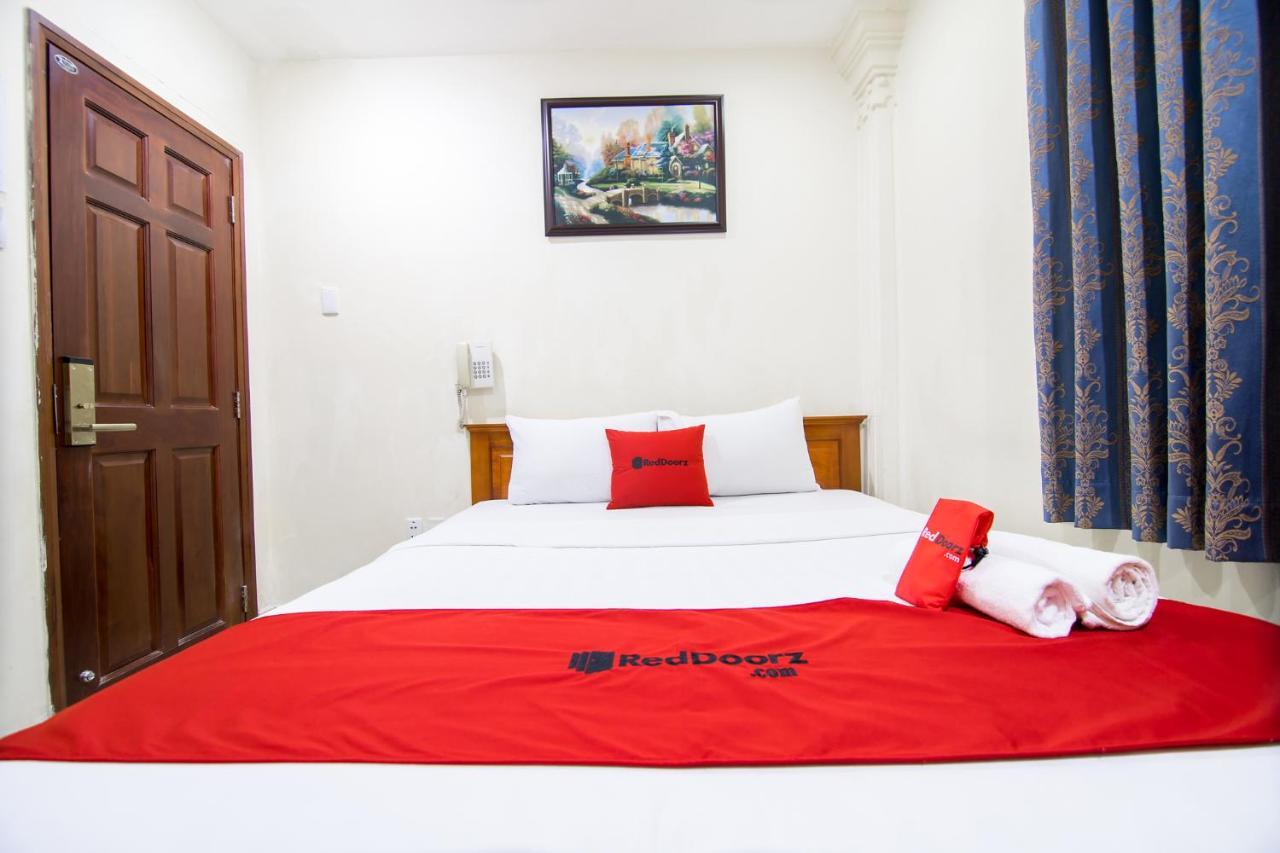 Reddoorz @ Pham Ngu Lao 2 Hotel 3*